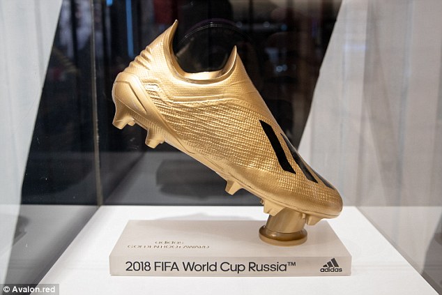 Chính thức công bố Chiếc giày vàng World Cup 2018