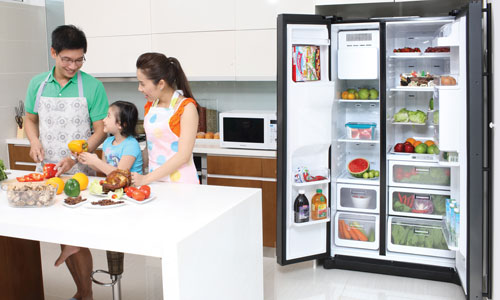 Cho thực phẩm nóng vào tủ lạnh làm gia tăng chi phí gia đình