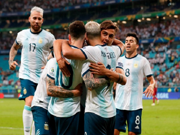 Hạ qatar, Argentina vào tứ kết Copa America 2019