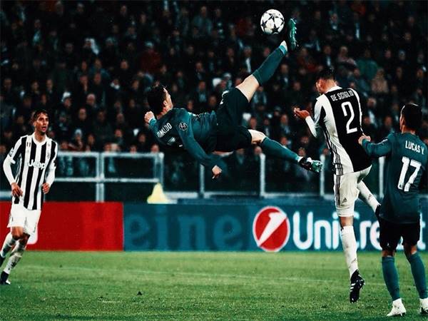 Bàn thắng đẹp nhất của Ronaldo Bàn thắng đẹp nhất của Ronaldo